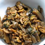 Brinjal Dried Shrimp Mezhkkupuratti