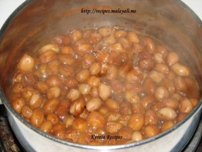 Peanuts gbeing boiled Peanuts gbeing boiled